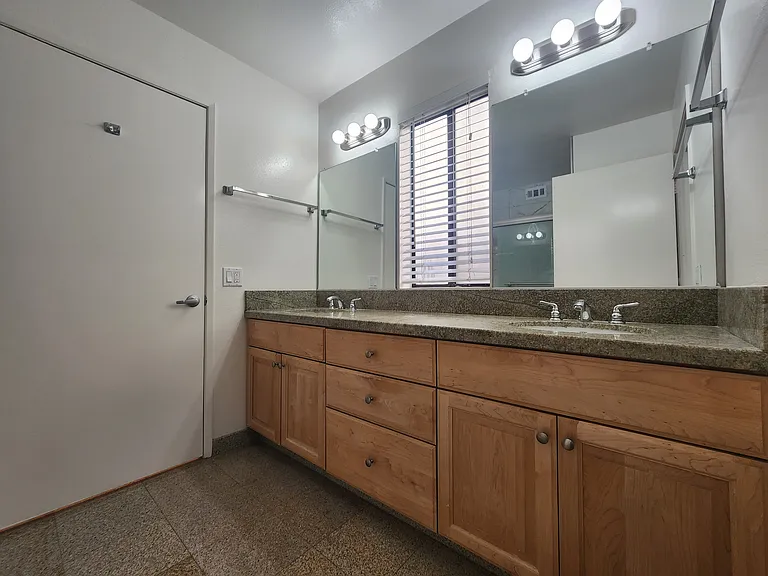 626 N Isabel St #202 — Photo 6