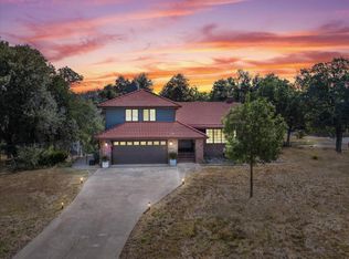 8753 Glendive Ln, Redding, CA 96001