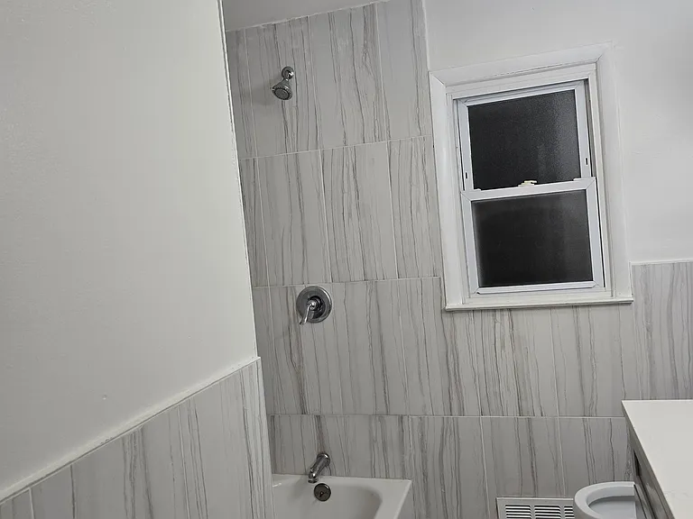 14 Pasadena Ave — Photo 17