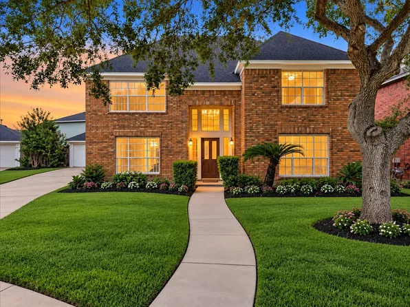 2108 Cherry Hills Dr, League City, TX 77573