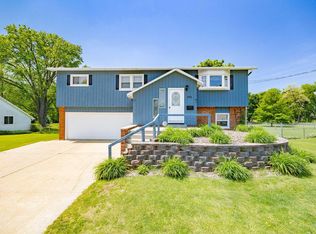 266 N George St, Whitewater, WI 53190