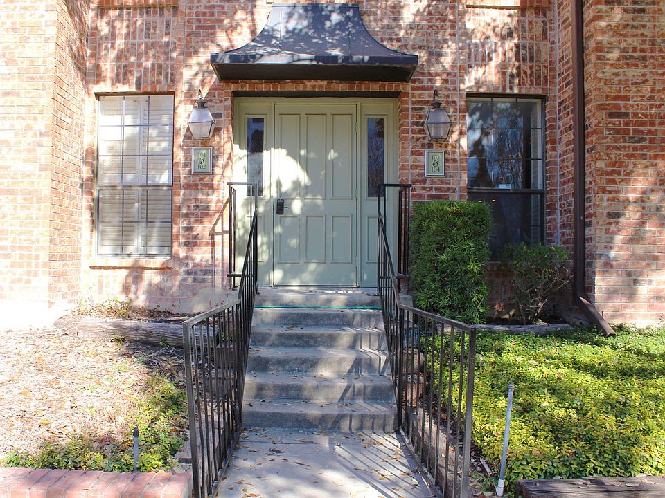 1st image of 201 Ellwood St APT 102