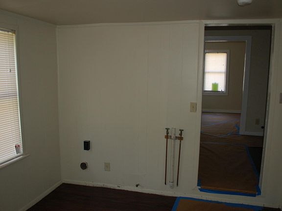 5th image of 8525 Michael St