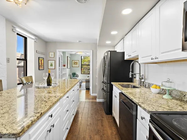 333 Monroe St APT 3B, Hoboken, NJ 07030