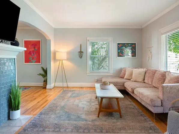 815 Maple St, Staunton, VA 24401