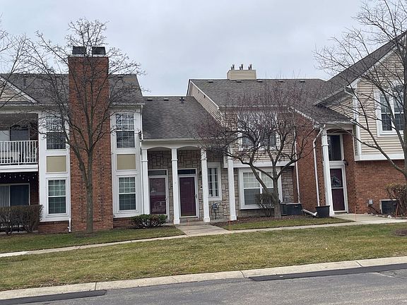 2nd image of 6496 Scotland Ct #32