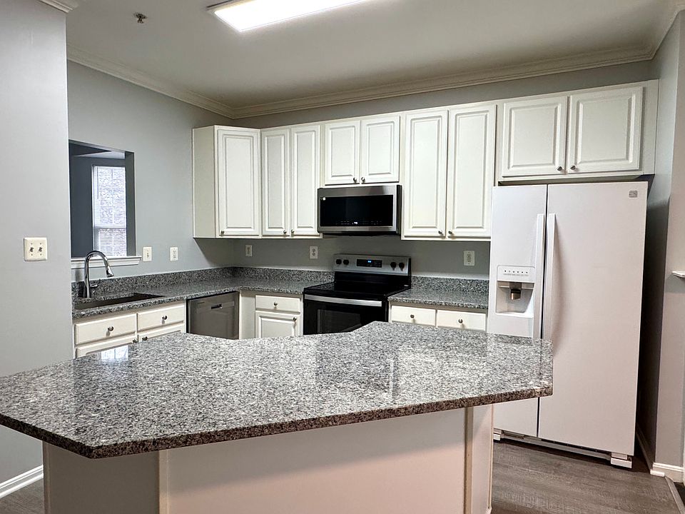 1st image of 8003 Apple Valley Dr