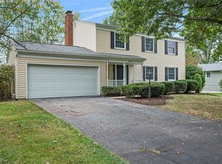 1538 Amboy Dr, Hudson, OH 44236