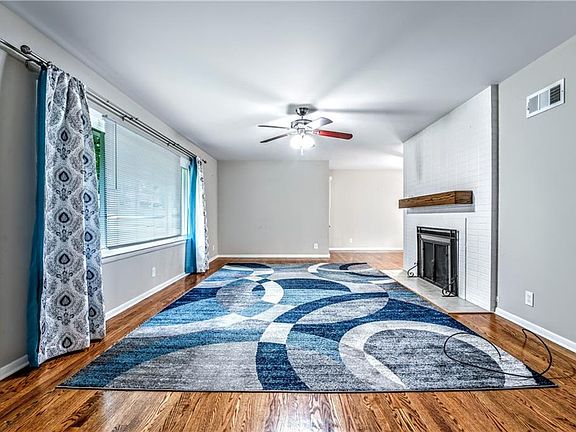 5th image of 5051 S Willis Ave
