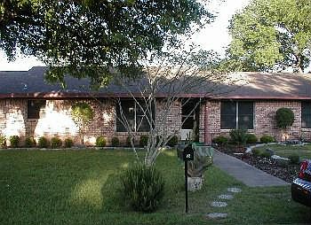 1st image of 72 Hilltop Dr