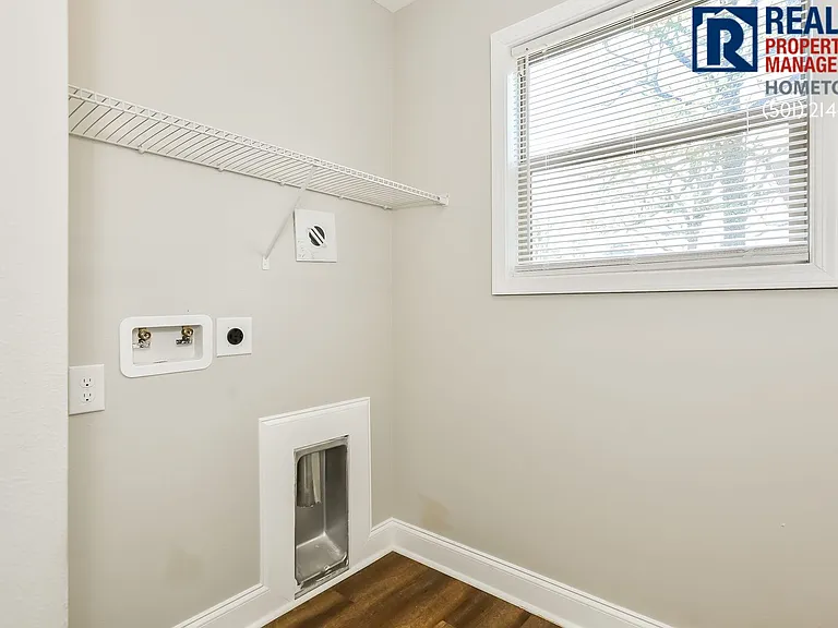 873 Jane Dr — Photo 23