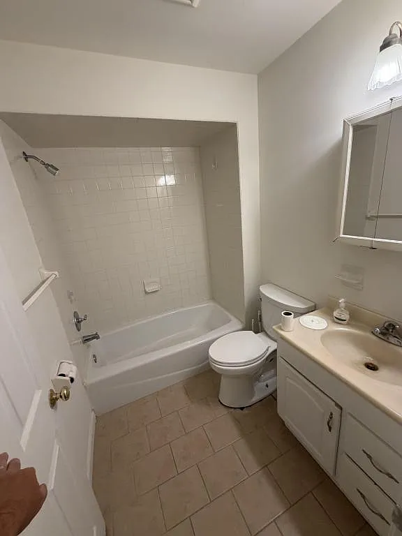 99 Glover Ave — Photo 4