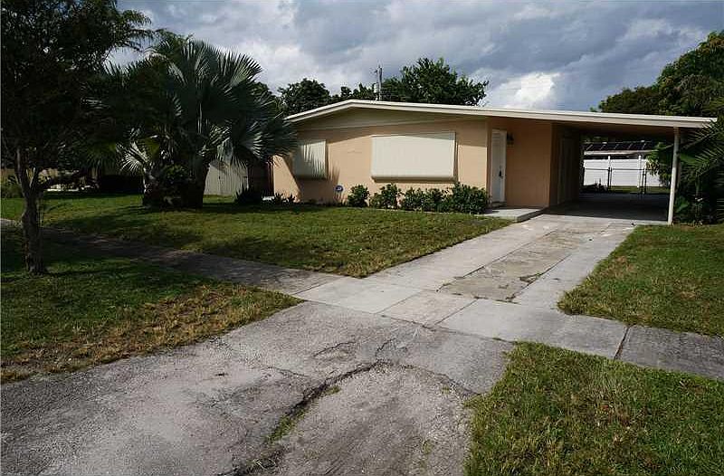 1st image of 4095 Collin Dr