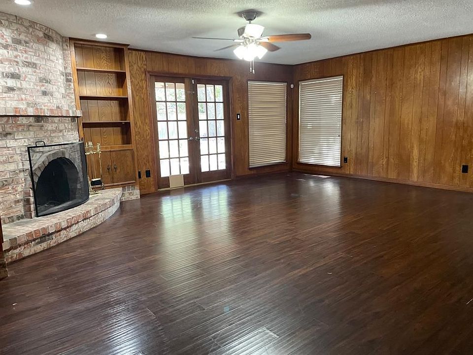 1st image of 9607 Amberwick Dr