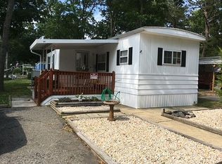 313 Roberts Rd, Toms River, NJ 08755