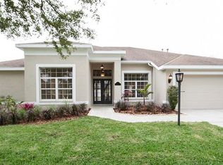 10518 Old Grove Cir, Bradenton, FL 34212
