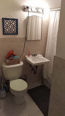 Rented by Green Line Realty | media 30