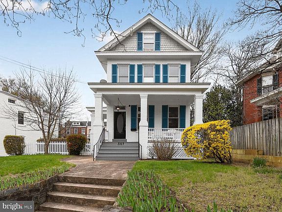 2nd image of 2322 37th St NW