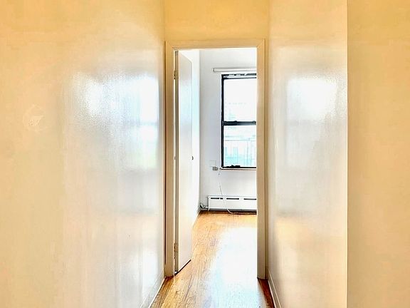 5th image of 97 Allen St #15F