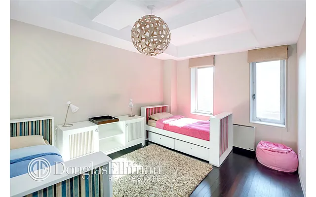 Sold by Douglas Elliman | media 17