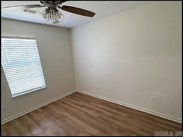 2310 Kellybrook — Photo 12