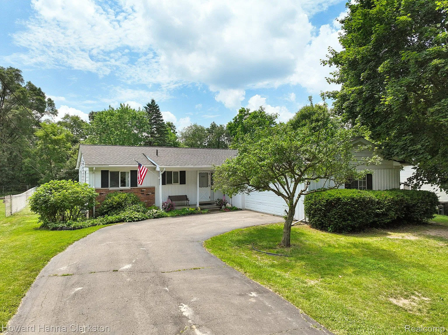 4220 England Beach Rd photo 1