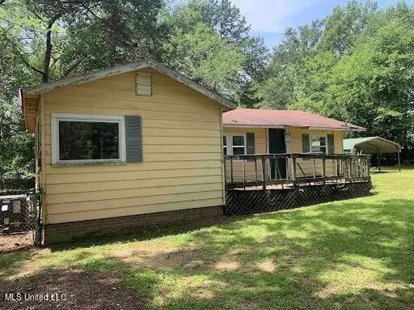 1025 Raymond Bolton Rd, Raymond, MS 39154