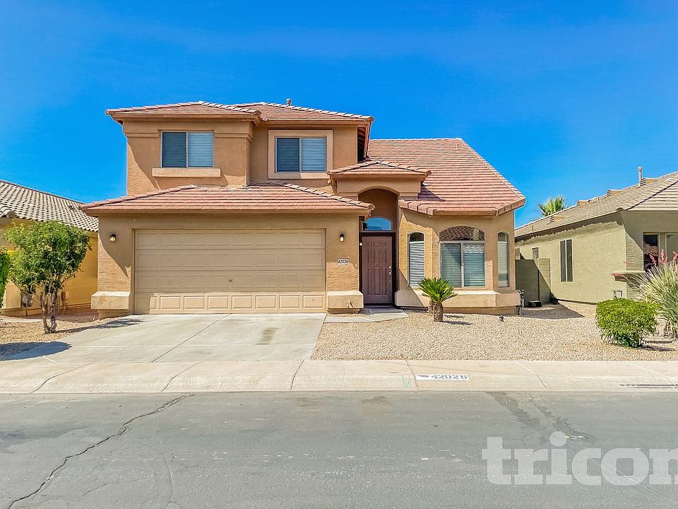 1st image of 42026 W Colby Dr