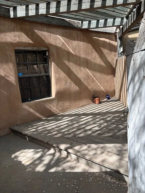 2 bed, 1.5 bath, 1265 sqft, $1,900 — Photo 2