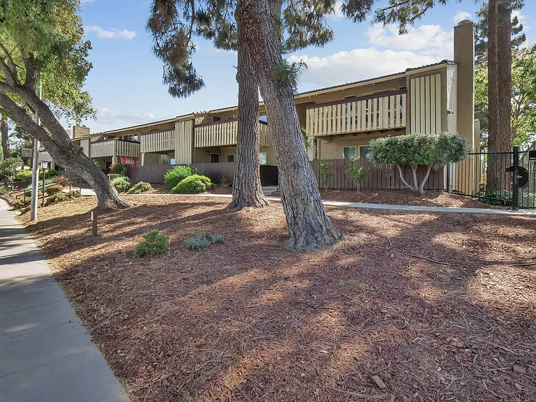 Summerwood Apartments — Photo 62