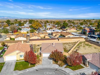 555 Koufax Dr, Lancaster, CA, 93535