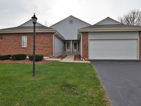 2nd image of 2717 Sandra Ln