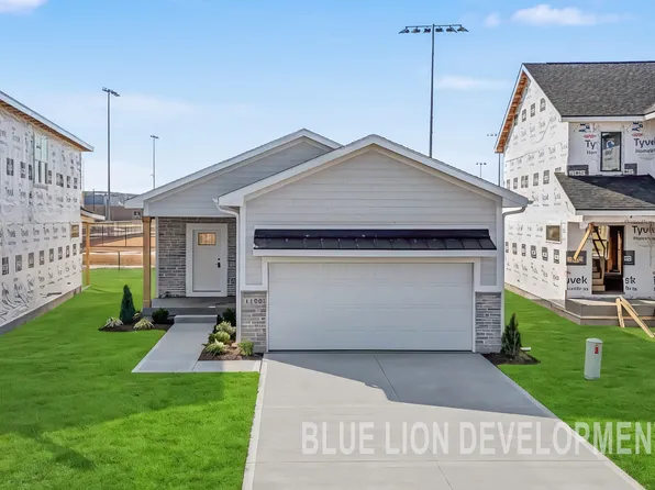 1190 NW Sproul Dr, Waukee, IA