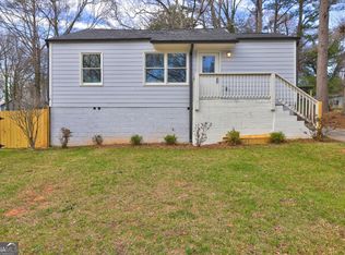 1925 W Forrest Ave, East Pt, GA 30344