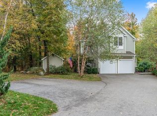 8 Buxton Rd, Danvers, MA 01923