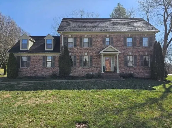 139 Riverwood Dr, Franklin, TN 37069