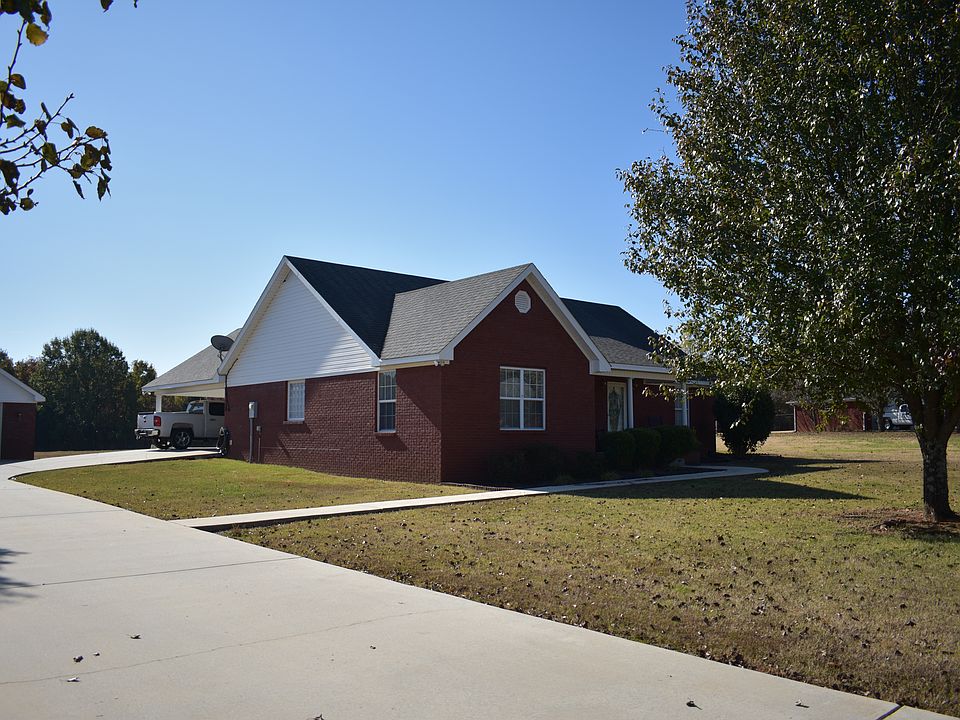 1st image of 75 Braden Cv
