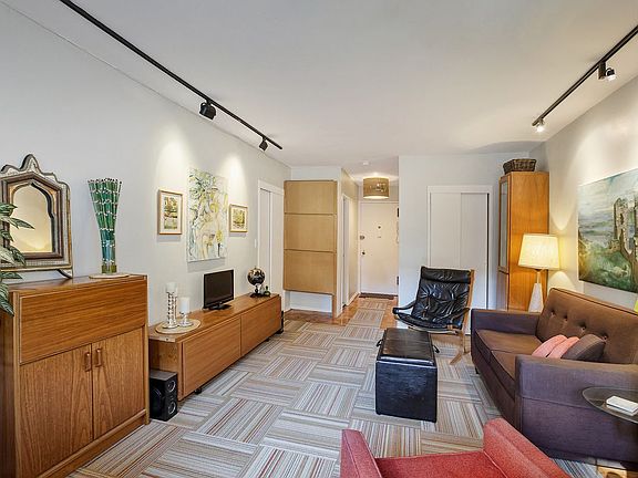 3rd image of 308 W 103rd St APT 4B