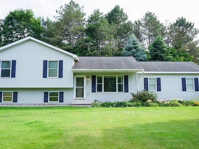 2209 Arthur Ct, Traverse City, MI, 49685