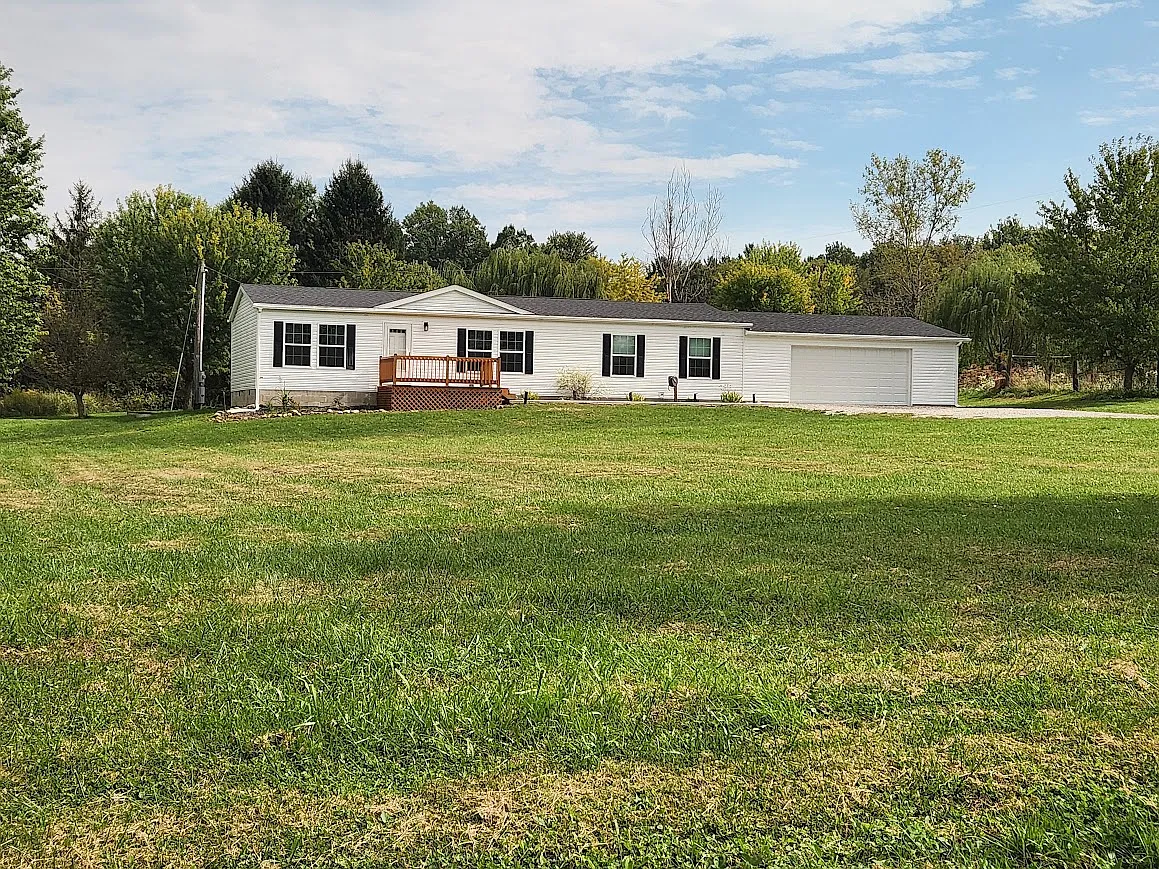 3 bed, 1600 sqft, $1,675 — Photo 1