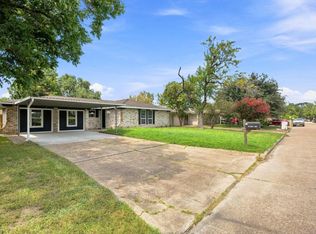 6418 Silver Chalice Dr, Houston, TX 77088