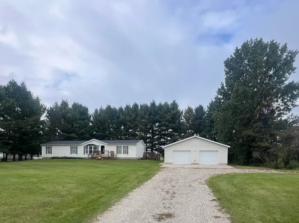 3068 Riley Rd, Gladwin, MI 48624
