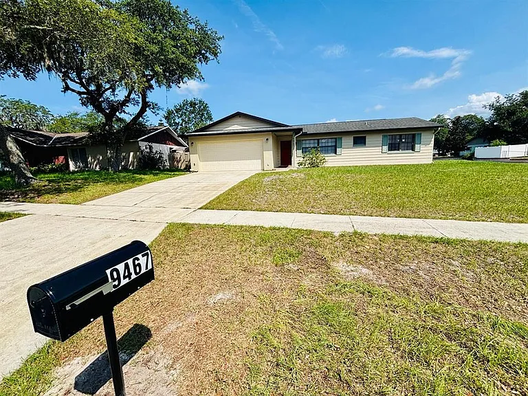 9467 Montello Dr — Photo 4