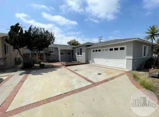 13511 Glasgow Pl, Hawthorne, CA 90250