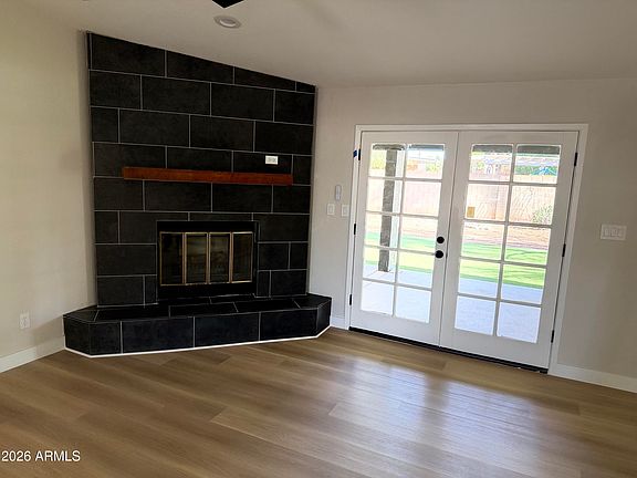 4th image of 3031 N NEBRASKA Street