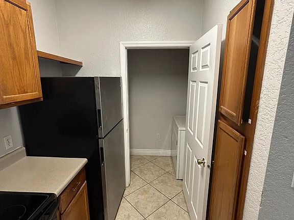 4th image of 3702 Palm Desert Ln APT 5425
