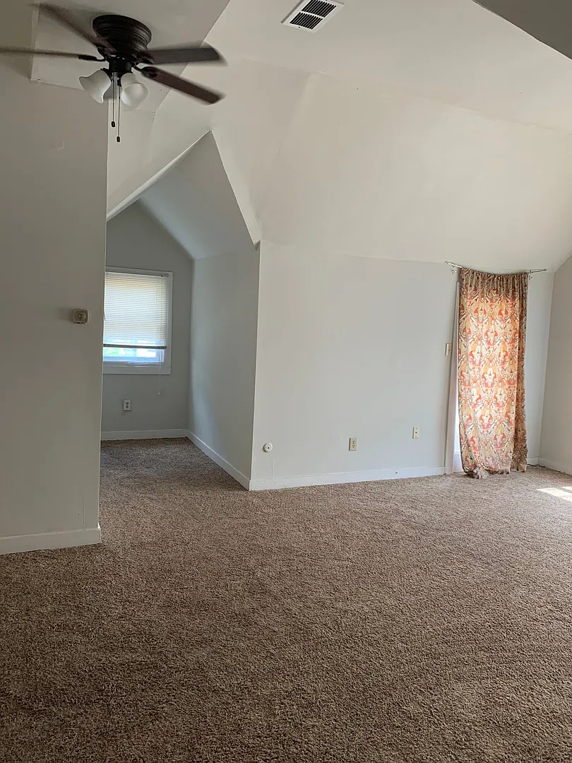 560-2 E. High St. Available Fall 2027 — Photo 4
