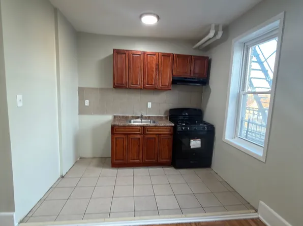 197 Roseville Ave #22, Newark, NJ 07107
