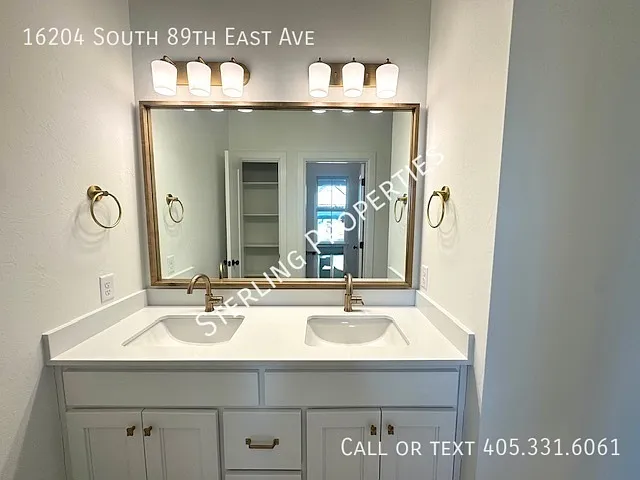 16204 S 89th East Ave — Photo 42
