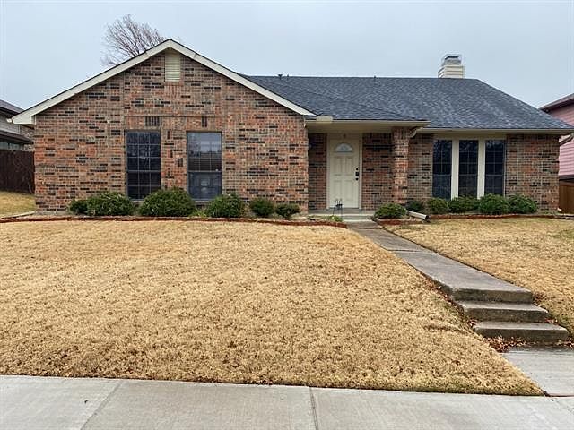 1st image of 6 Kean Cir
